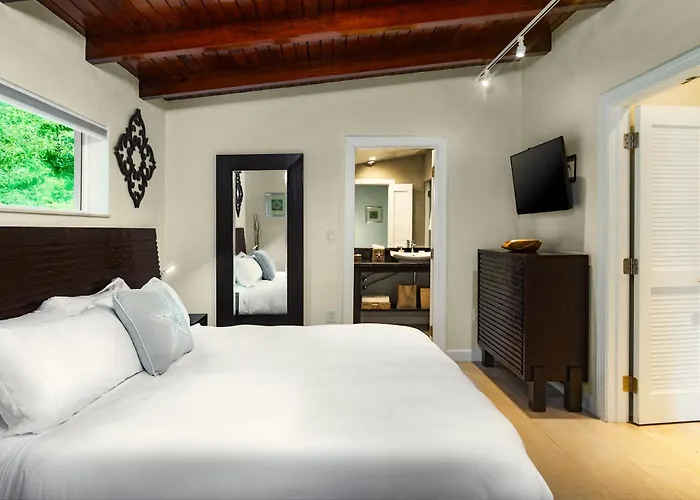 Largo Resort